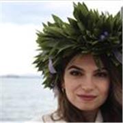 Laureata impartisce lezioni personalizzate di diritto, scienze politiche, scienze umane e  politiche 