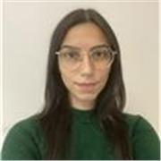 Dottoressa in giurisprudenza, offre lezioni private di diritto. 