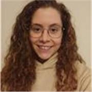 Profesora de inglés imparte clases tanto online como presenciales desde el nivel A1 al C2 por las mañanas