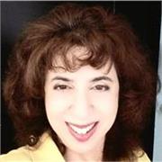 Private tutor providing lessons to students wanting to be proficient in English