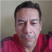 Professor de ensino fundamental e médio na área se ciências humanas, 32 anos de experiência