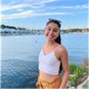 Soy una apasionada por la enseñanza y estoy capacitada para dar clases de primaria, secundaria y Bachillerato. 