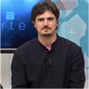 Soy un periodista, con algunos años de experiencia, que busca ayudar a jóvenes que quieren mejorar su capacidad de redacción.
