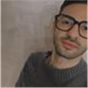 Laureato magistrale in Lettere e Italianistica con la votazione di 106/110 presso l'Università di Palermo