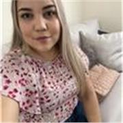 Maestra de ciencias imparte clases de apoyo a alumnos de 6 - 12 años