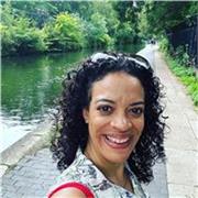 Would you like to improve your confidence in English? I'm here to help you!