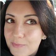 Laureata impartisce lezioni per ogni ordine e grado.Particolare attenzione al metodo tale da permettere un graduale apprendimento in autonomia