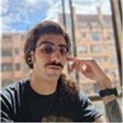 Geógrafo educador y artista con experiencia en pedagogía popular e investigación en ciencias humanas