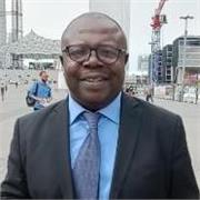 Je donne des cours d'Alphabétisation Fonctionnelle pour parler, lire, écrire et compter, sur la base des situations réelles