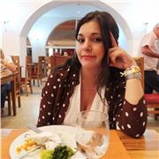 Insegnante di materie umanistiche (Lingua e letteratura italiana, latino, storia dell'arte, storia, geografia)