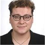 Soy un amante de la Historia y de la Historia del Arte que quiere enseñar a estudiantes o personas que quieran enriquecer el conocimiento sobre el pasado.