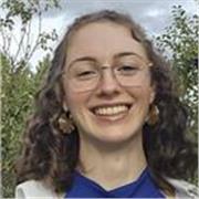 Lezioni interattive e ripetizioni scolastiche di inglese per tutte le età. Studentessa universitaria con certificazione CAE C1