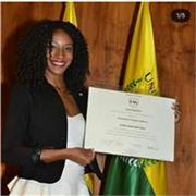 Profesional en Lenguas Modernas con énfasis en traducción de textos comerciales. Doy clases de ingles nivel A1/A2/B1/B2 para adultos