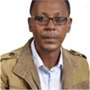 I have twenty years' experience in teaching French and English as a foreign language