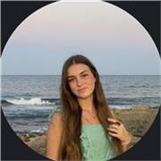 Profesora de matemáticas para niños de hasta 14 años, estudiante de bachillerato tecnológico.