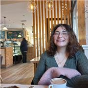 Profesora de valenciano apta para todas las edades y niveles.