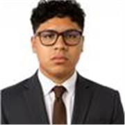 Estudiante de Ingeniería Civil que imparte clases de primaria y secundaria