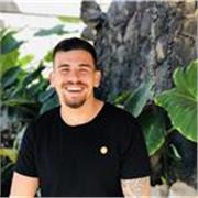 Doy clases particulares económicas de todas las asignaturas de la eso y primaria a excepción de aleman y biología. Mi especialidad es la lengua castellana y la literatura, pero también tengo amplios conocimientos sobre matemáticas, física, quimica e histo