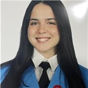 Soy estudiante de Derecho y puedo dar clases a alumnos desde primaria hasta la ESO (hasta nivel B2)