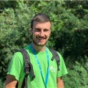 Qualifizierter Deutschlehrer mit Schwerpunkt auf DaF und Sprachunterricht 
