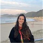 Profesora titulada en Historia del Arte, con experiencia impartiendo clases de Geografía, Historia, Filosofía y Arte.