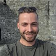 Profesor de inglés para dar clase a los adultos