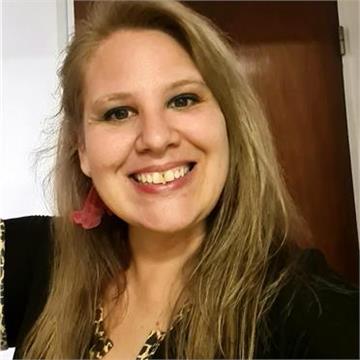 María