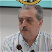 Profesor de Derecho Constitucional y Ciencia Política. Experiencia docente como profesor en UNED. 