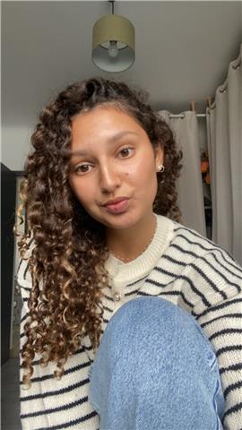 Inès