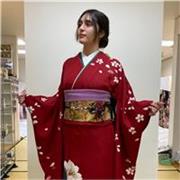 Estudiante de filología japonesa con 6 años de experiencia ofrece clases online de japonés para principiantes y nivel intermedio