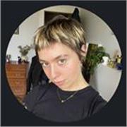 Multidisciplinary Artist (drawing, sculpture, paint, collage, print and crafting) with lessons suitable for all ages! 

I will teach you how to make the most of your materials, resources, ideas and capabilities. 

I am a big believer in: you don't hav