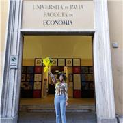 Laureata in economia e legislazione d’impresa, con alle spalle esperienza di tutoraggio presso l’università di Pavia. Propongo ripetizioni e aiuto per materie economiche