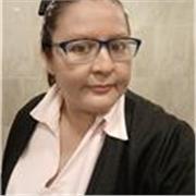 Maestra de apoyo, secundaria: historia, formación cívica, geografía y español; en preparatoria en asignaturas sociales