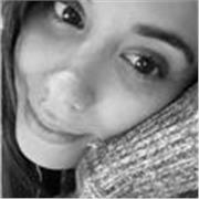 Docente de lengua castellana, comunicación. Experta en edición de textos. Estudiante de Master en escritura literaria. 