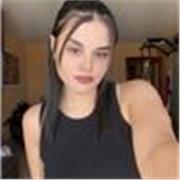 Me considero una persona apasionada de la literatura e idiomas, me siento preparada para enseñar a alumnos de secundaria o bach. 