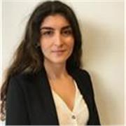 Insegnante di inglese e francese, laureata LM-38, offre lezioni personalizzate online e in presenza