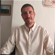 Dos años de experiencia en clases de español para extranjeros, desde iniciación a A2. 