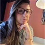 Profesional y profesora de Contabilidad, con más de 10 años de experiencia.