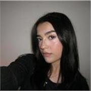 Soy una hablante nativa de español, paciente y cercana, estoy aprta para dar clase a todo tipo de edades y niveles