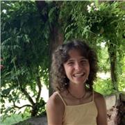 Profesor de Francés o de Inglés. Estoy Francesa y ablo muy bien también inglés