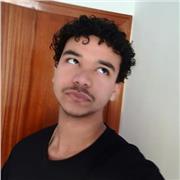 Profesor joven, carismático, profesional y nativo de Español. ¡Apto para todos los públicos y edades!