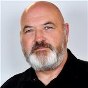 Experienced academic coach of 30 years coachees typically managers