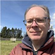 I teach guitar, bass guitar, ukulele, piano and theory, specialising in beginners and those returning to music. Everyone welcome