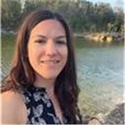 Maestro de apoyo escolar en humanidades, licenciada en filosofía