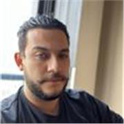 Maestro de música, guitarra y bajo. Enseño teoría musical y técnica