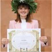 Se hai bisogno di un supporto per le materie di italiano inglese francese e spagnolo in modo divertente, contattami!