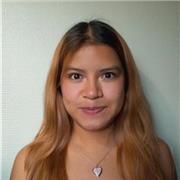 Professeure native d’espagnol passionnée par les langues et la culture latino-américaine, propose des cours vivants et interactifs