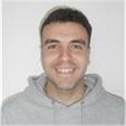 EHU-n Matematikak ikasten ari den 21 urteko gaztea. 4. mailan nago, karrera amaitzear. 2020tik daramat klase partikularrak ematen