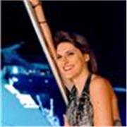 Attrice e Insegnante di Teatro ma con una grande passione per il Latino e il Greco!