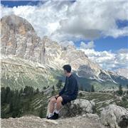 Laureando in Ingegneria Informatica offre ripetizioni di fisica e matematica a ragazzi di scuole medie e superiori tra Pistoia e Pisa. Online o in Presenza